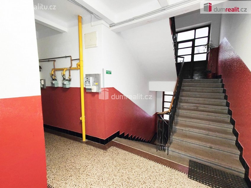 Pronájem bytu 2+kk 52 m^2 Mrštíkova, Praha 10 