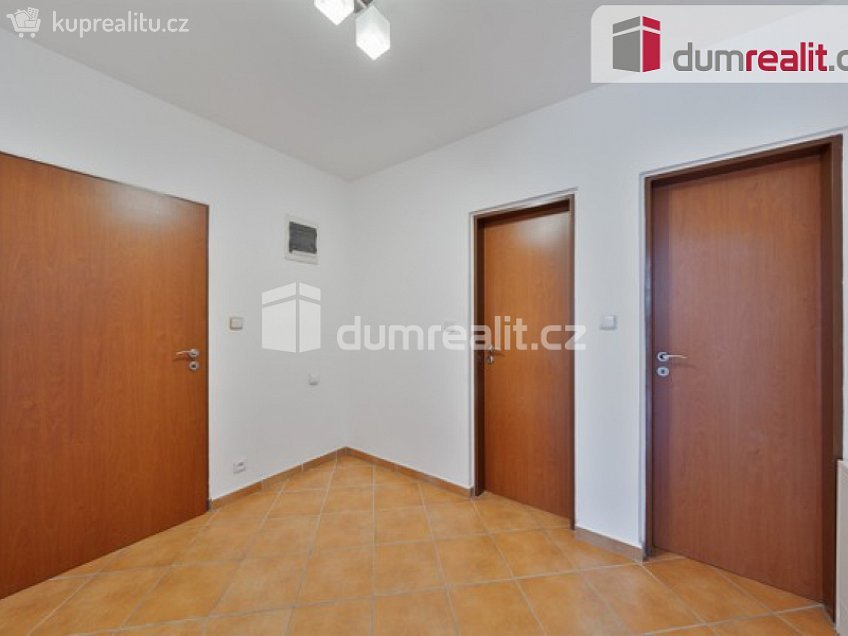 Prodej  rodinného domu 500 m^2 Stará Kysibelská, Karlovy Vary 