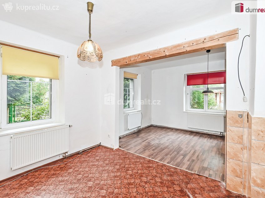 Prodej  rodinného domu 320 m^2 Praha-Lochkov, Praha-Lochkov 