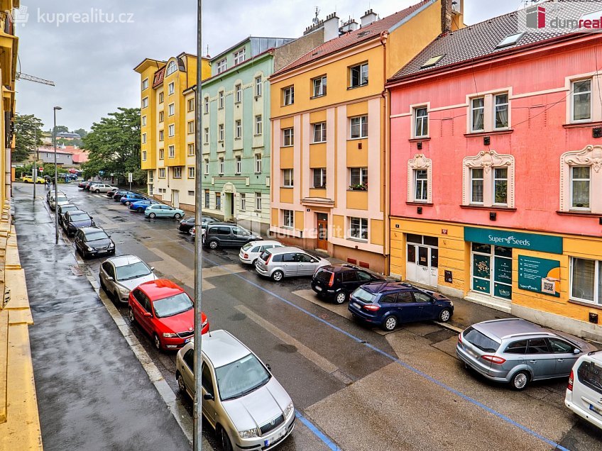 Prodej bytu 2+kk 47 m^2 Braunerova, Praha 8 