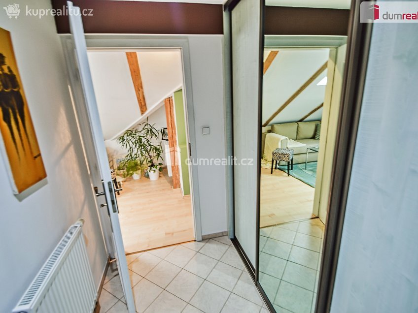 Prodej bytu 2+kk 53 m^2 Na Zatlance, Praha 5 
