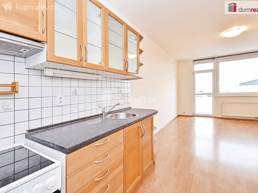 Prodej bytu 2+kk 56 m^2 Zrzavého, Praha 17 