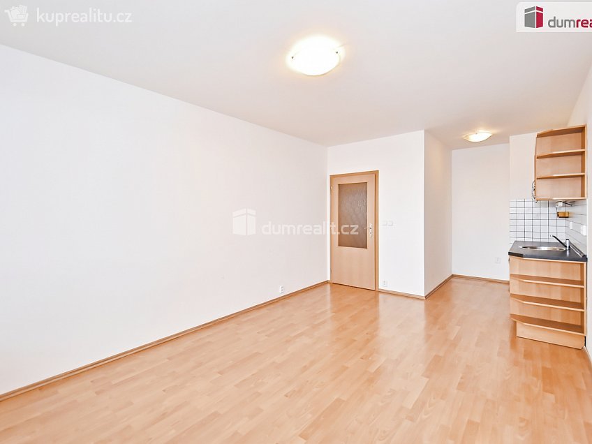 Prodej bytu 2+kk 56 m^2 Zrzavého, Praha 17 