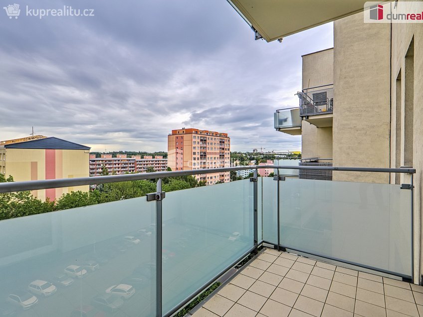 Prodej bytu 2+kk 56 m^2 Zrzavého, Praha 17 