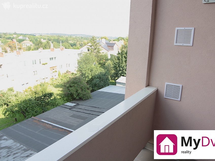 Prodej bytu 2+1 57 m^2 Vančurova, Znojmo 