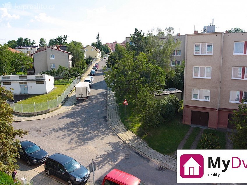 Prodej bytu 2+1 57 m^2 Vančurova, Znojmo 