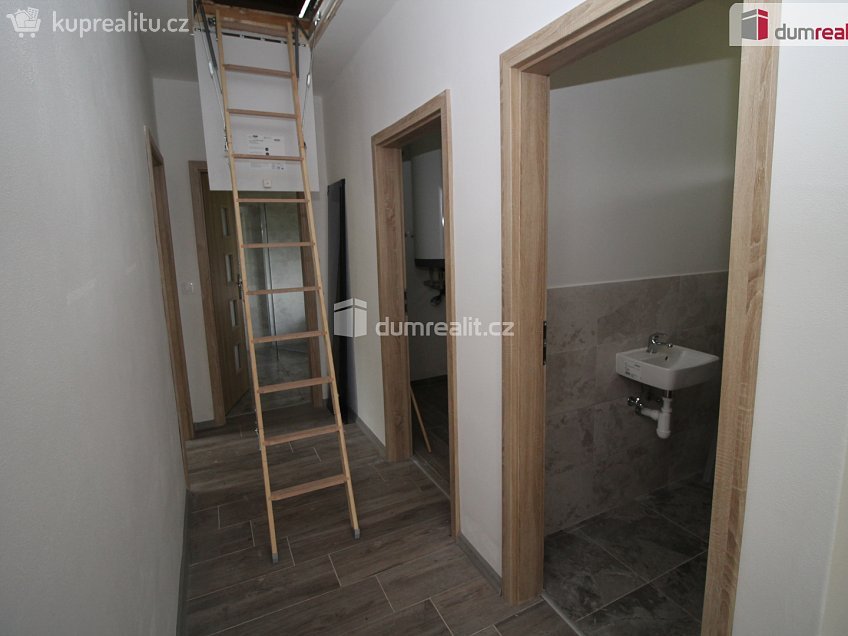 Prodej  rodinného domu 97 m^2 Mnichov, Mnichov 