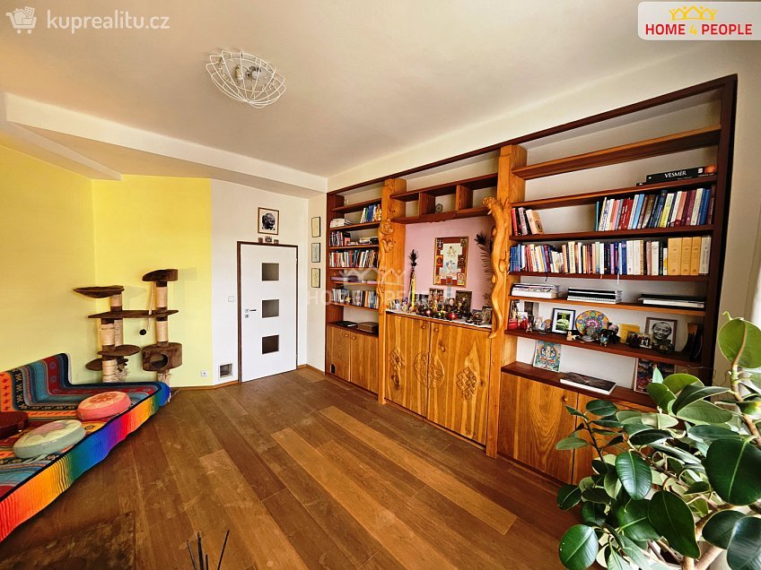 Prodej bytu 2+1 76 m^2 Musílkova, Praha 5 