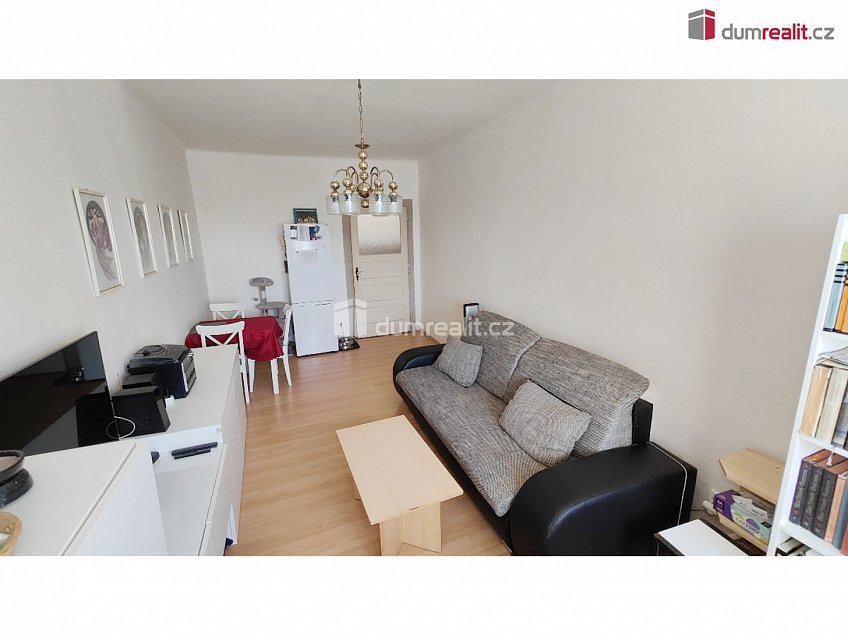 Pronájem bytu 2+kk 52 m^2 Mrštíkova, Praha 10 