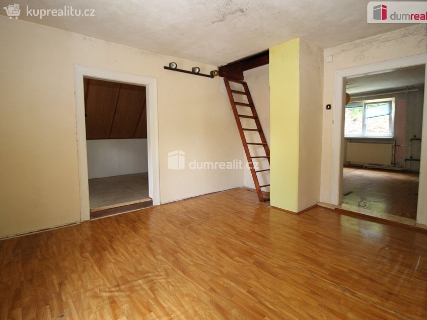 Prodej  rodinného domu 150 m^2 Kraslická, Rotava 