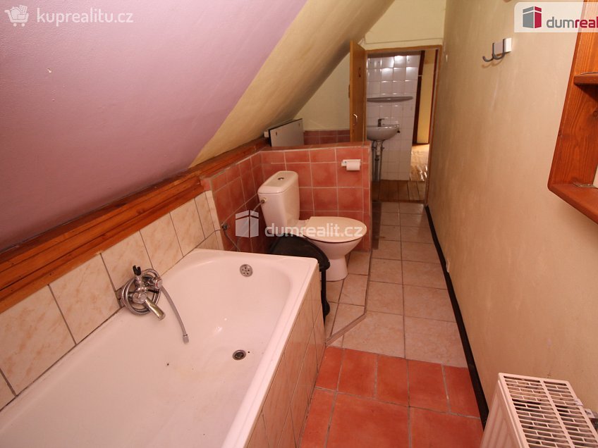 Prodej  rodinného domu 150 m^2 Kraslická, Rotava 