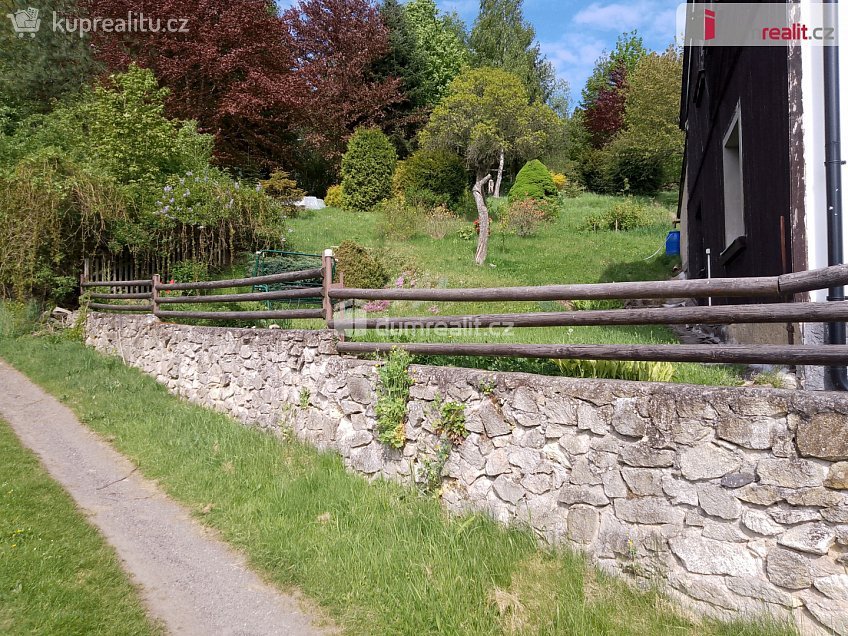 Prodej  rodinného domu 166 m^2 Toužim, Toužim 