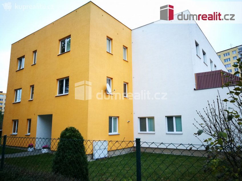Pronájem bytu 2+kk 45 m^2 Pekařská, Opava 