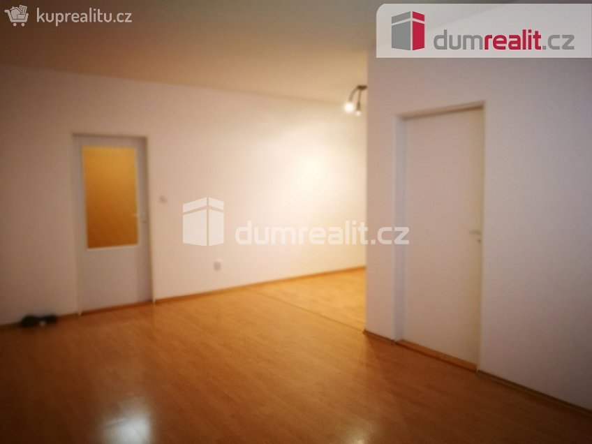 Pronájem bytu 2+kk 45 m^2 Pekařská, Opava 
