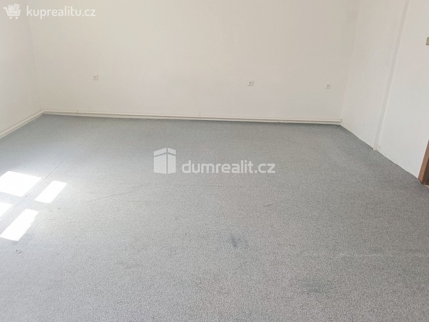 Prodej bytu 2+1 96 m^2 Teplická, Děčín 