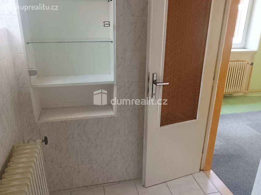 Prodej bytu 2+1 96 m^2 Teplická, Děčín 
