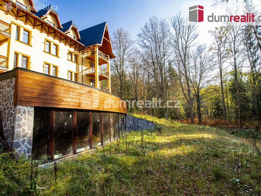 Prodej bytu atypický 119 m^2 Chopinova, Mariánské Lázně 