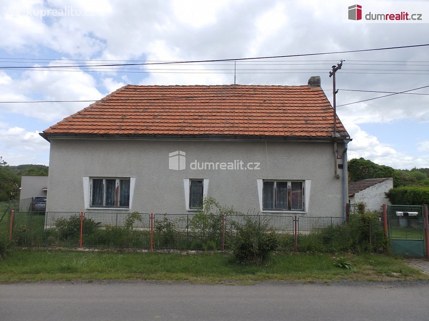 Prodej  rodinného domu 70 m^2 Pšovlky, Pšovlky 