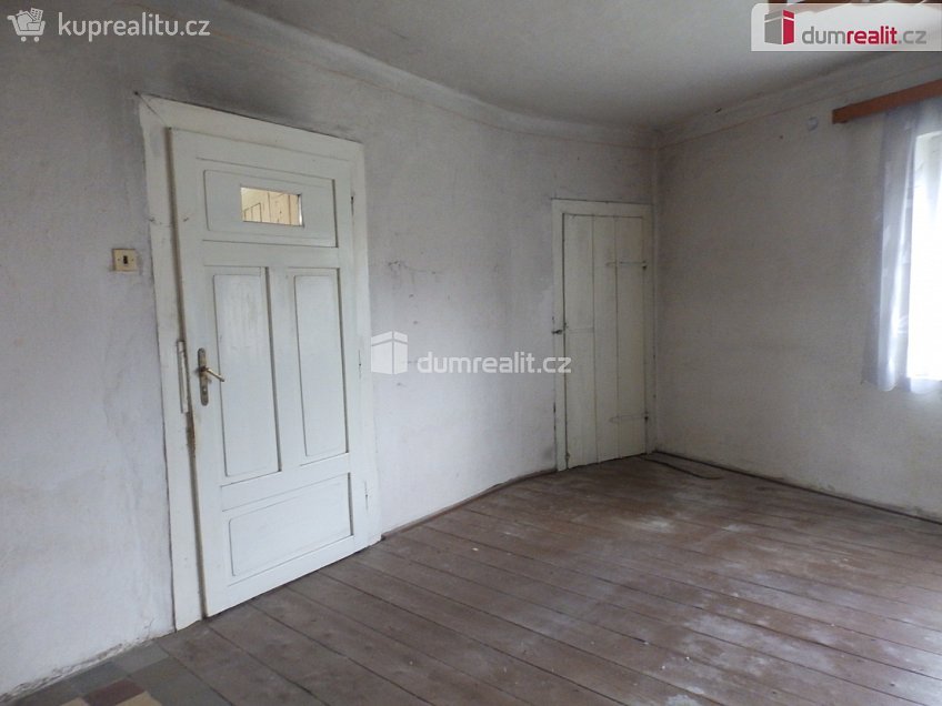 Prodej  rodinného domu 70 m^2 Pšovlky, Pšovlky 