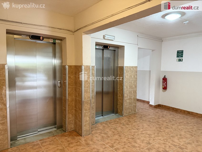 Prodej bytu 1+kk 27 m^2 Polní, Orlová 