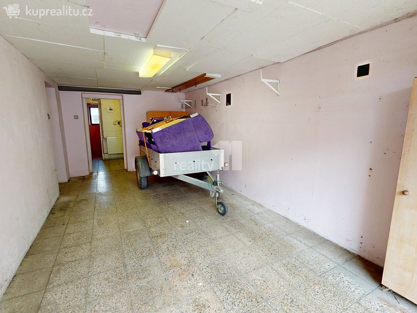 Prodej  rodinného domu 219 m^2 U Stromečku, Světlá nad Sázavou 