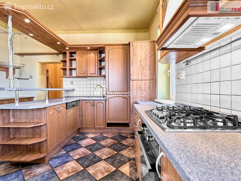 Prodej bytu 3+1 89 m^2 Nerudova, Karlovy Vary 