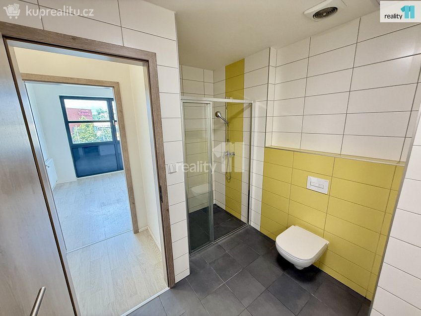 Pronájem bytu 2+kk 52 m^2 Přízova, Brno 