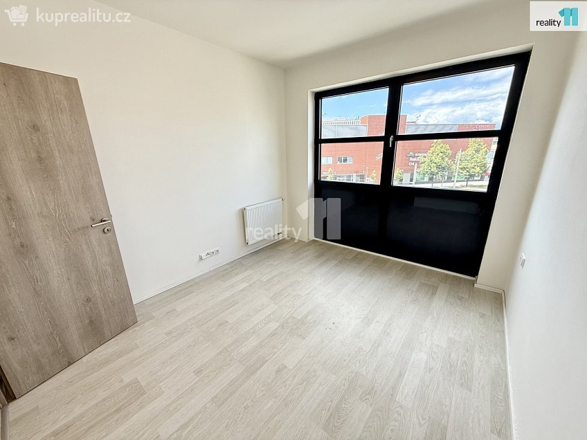 Pronájem bytu 2+kk 52 m^2 Přízova, Brno 