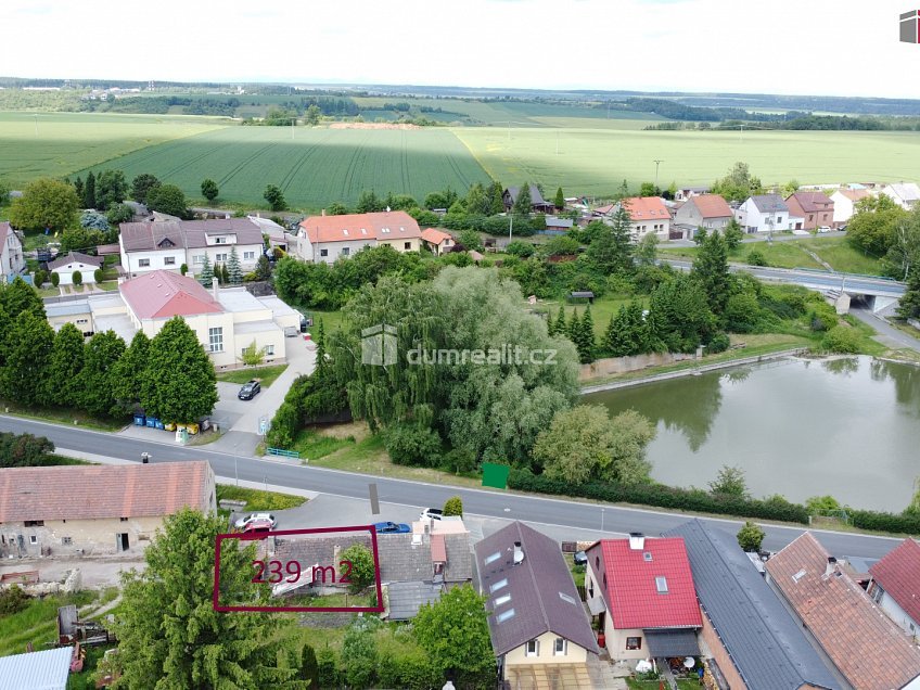 Prodej  rodinného domu 239 m^2 Strašecká, Rynholec 