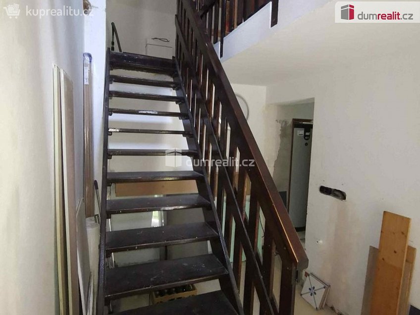 Prodej  rodinného domu 120 m^2 Lovečkovice, Lovečkovice 