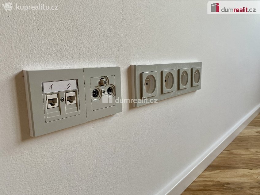 Prodej bytu 2+kk 53 m^2 Viklefova, Praha 3 