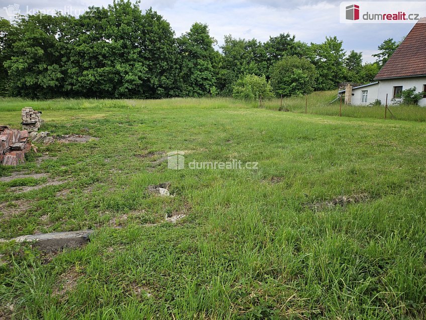 Prodej  stavebního pozemku 874 m^2 Na rybníčku, Čížkovice 