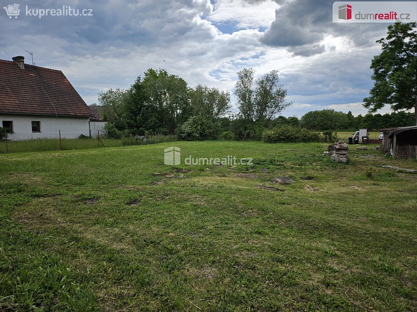 Prodej  stavebního pozemku 874 m^2 Na rybníčku, Čížkovice 