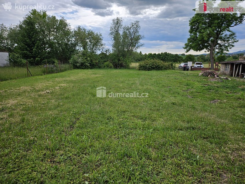 Prodej  stavebního pozemku 874 m^2 Na rybníčku, Čížkovice 