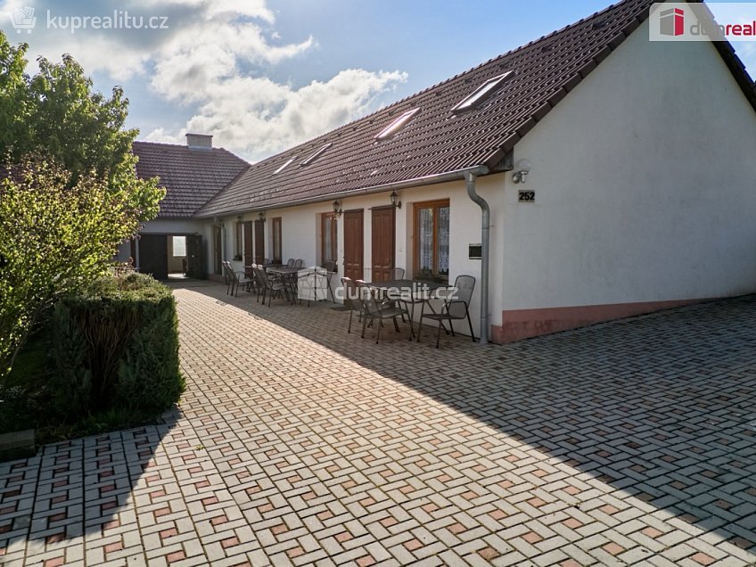 Prodej  ubytovacího zařízení 570 m^2 Chelčického, Chlum u Třeboně 