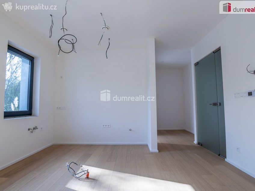 Prodej  rodinného domu 132 m^2 Tuhaň, Tuhaň 