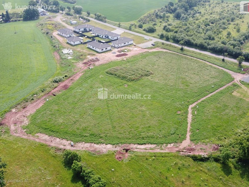 Prodej  stavebního pozemku 895 m^2 Nezabylice, Nezabylice 