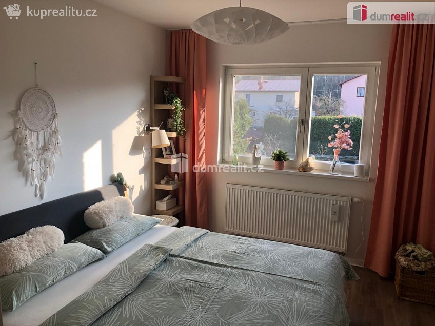 Prodej  rodinného domu 200 m^2 Krátká, Mariánské Lázně 