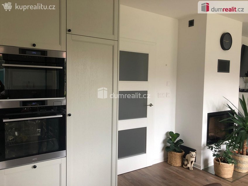 Prodej  rodinného domu 200 m^2 Krátká, Mariánské Lázně 