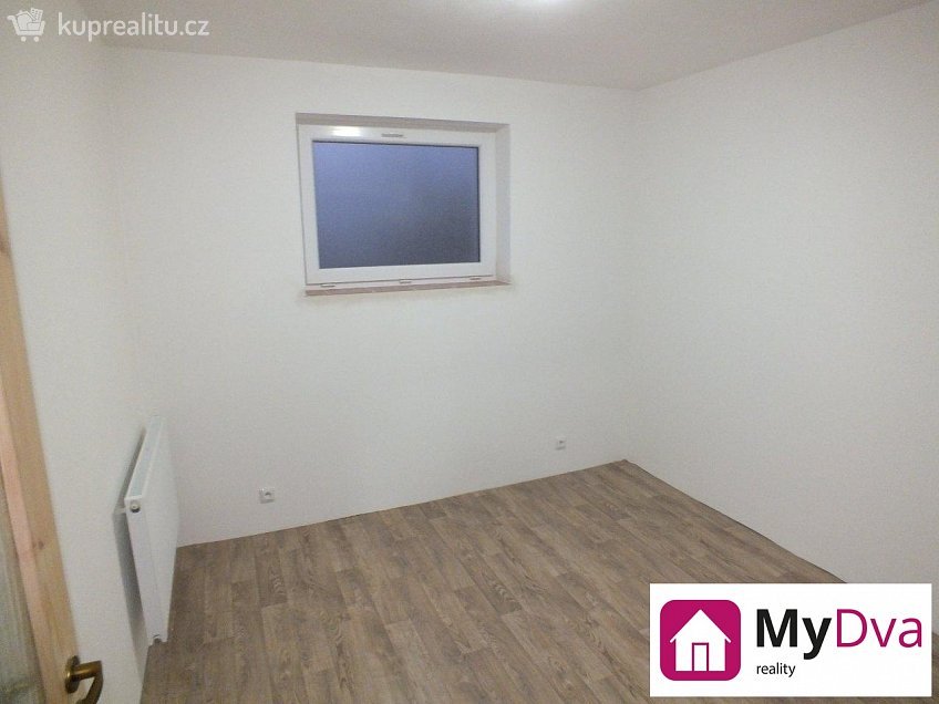 Prodej bytu 3+kk 64 m^2 Poštovní, Znojmo 
