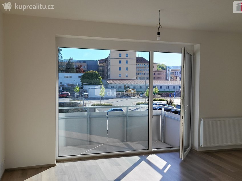 Pronájem bytu 3+kk 72 m^2 Ovesná, Hořovice 