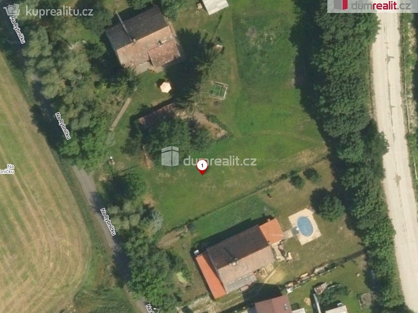 Prodej  stavebního pozemku 874 m^2 Na rybníčku, Čížkovice 