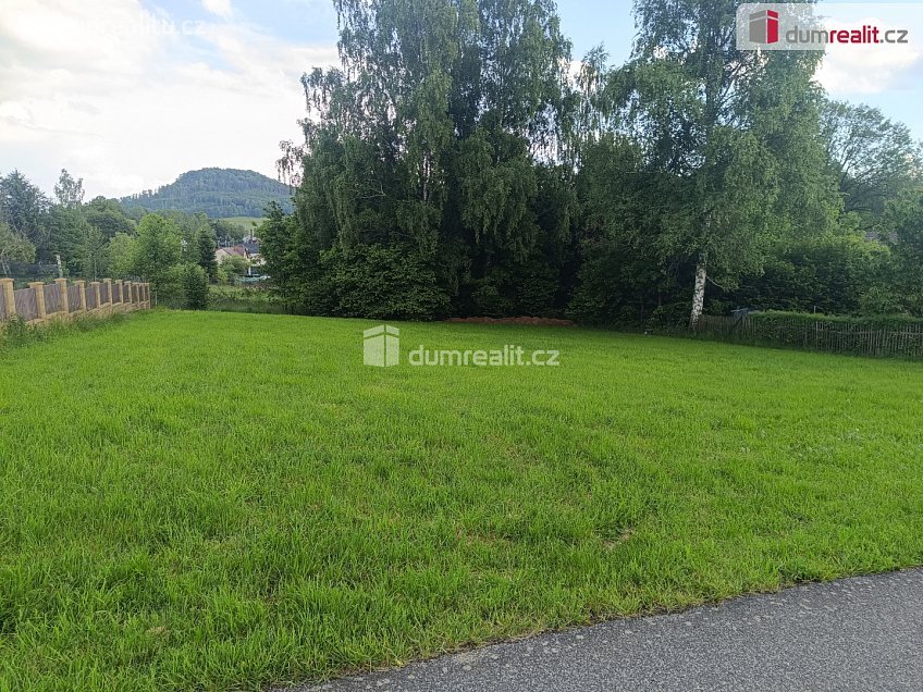 Prodej  stavebního pozemku 1043 m^2 Veselé, Veselé 
