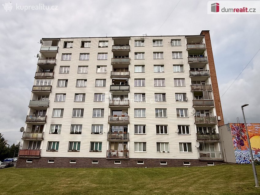Prodej bytu 2+1 65 m^2 Fučíkova, Planá 
