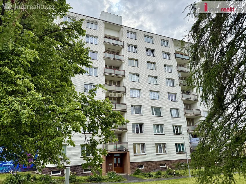 Prodej bytu 2+1 65 m^2 Fučíkova, Planá 