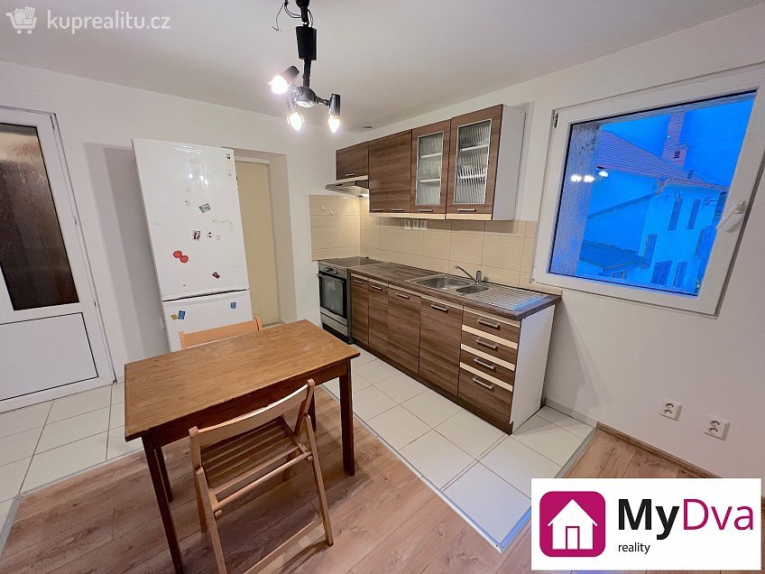 Pronájem bytu 1+kk 24 m^2 Sokolská, Znojmo 