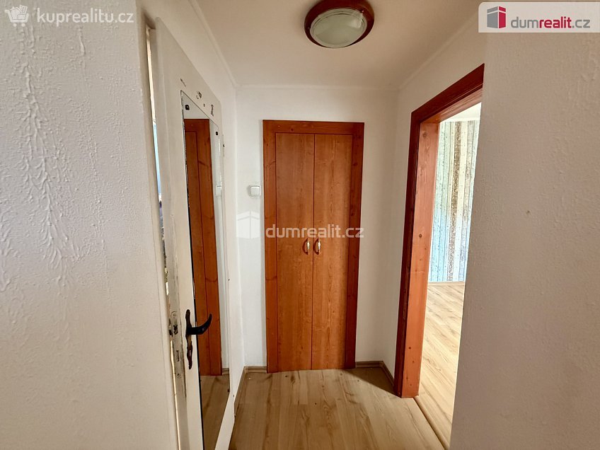 Prodej bytu 2+1 81 m^2 Husova, Mariánské Lázně 
