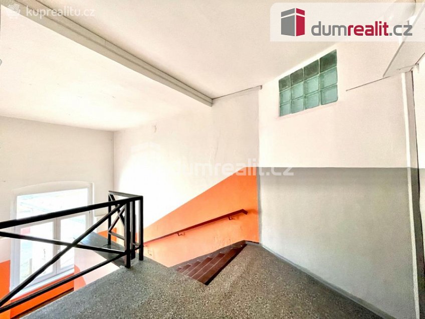 Prodej bytu 2+1 81 m^2 Husova, Mariánské Lázně 