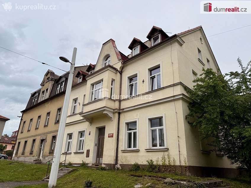 Prodej bytu 2+1 81 m^2 Husova, Mariánské Lázně 
