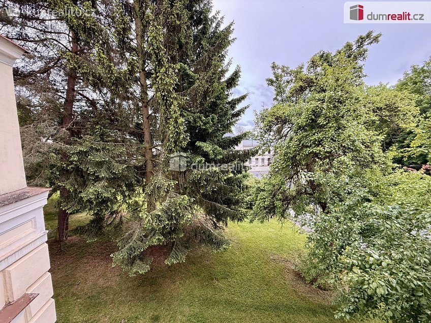 Prodej bytu 2+1 81 m^2 Husova, Mariánské Lázně 